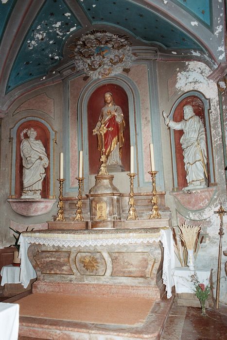 autel (maître-autel), retable, statues : Saint Pierre et Saint Paul
