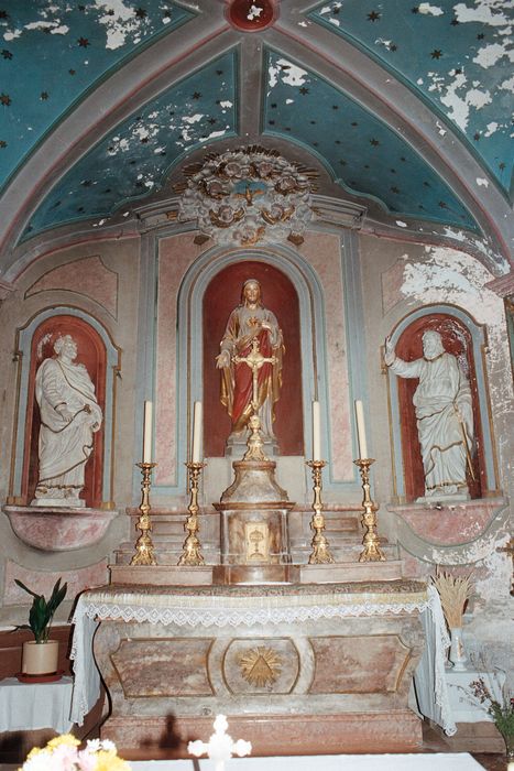 autel (maître-autel), retable, statues : Saint Pierre et Saint Paul