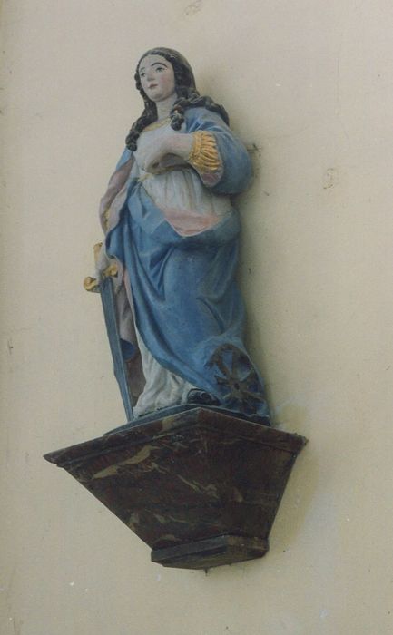 statue : Sainte Catherine