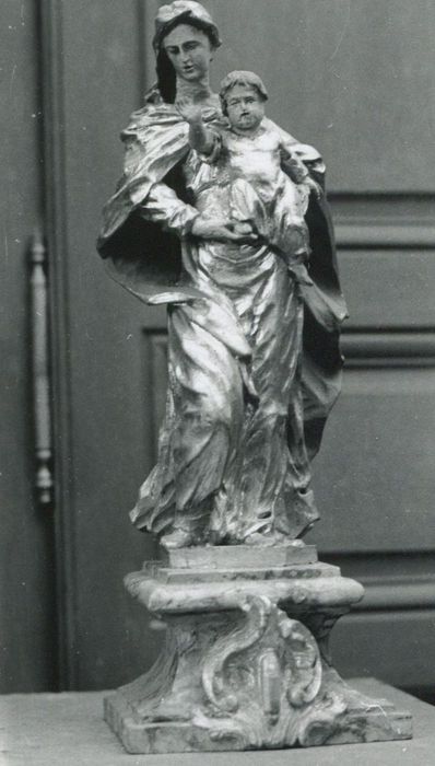statue (statuette) de bâton de procession : Vierge à l'Enfant - © Ministère de la Culture (France), Conservation des antiquités et des objets d’art de la Côte-d’Or – Tous droits réservés