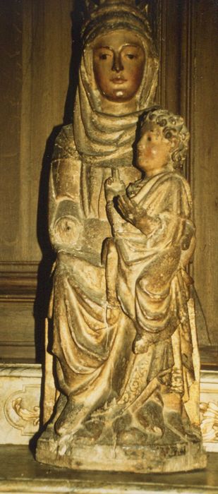 statue : Vierge en majesté