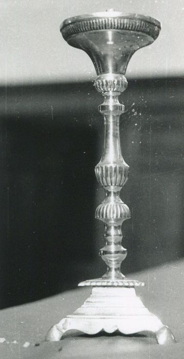 chandelier - © Ministère de la Culture (France), Conservation des antiquités et des objets d’art de la Côte-d’Or – Tous droits réservés 