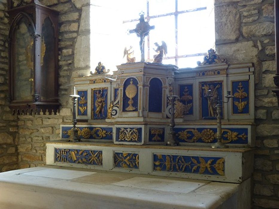 retable, tabernacle et gradin d'autel - © Ministère de la Culture (France), Conservation des antiquités et des objets d’art de la Côte-d’Or – Tous droits réservés 