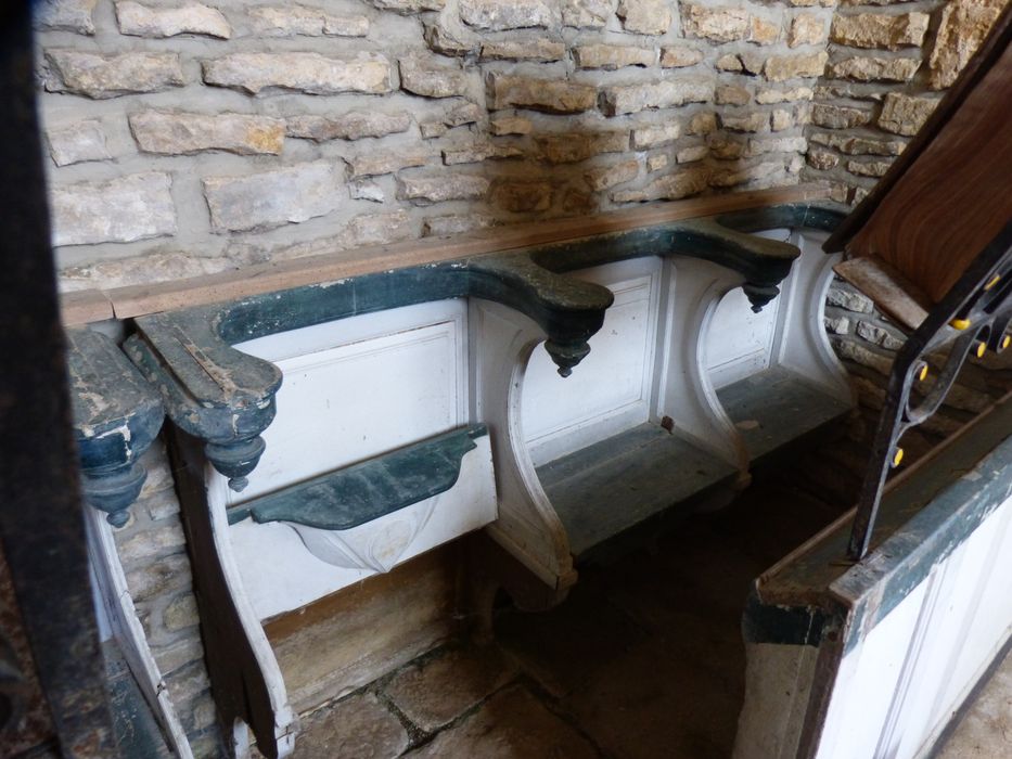stalles, vue partielle - © Ministère de la Culture (France), Conservation des antiquités et des objets d’art de la Côte-d’Or – Tous droits réservés 