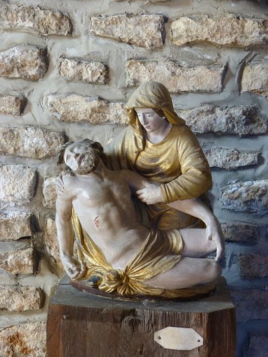 groupe sculpté : Vierge de Pitié - © Ministère de la Culture (France), Conservation des antiquités et des objets d’art de la Côte-d’Or – Tous droits réservés 
