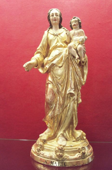 statue : Vierge à l'Enfant n°2