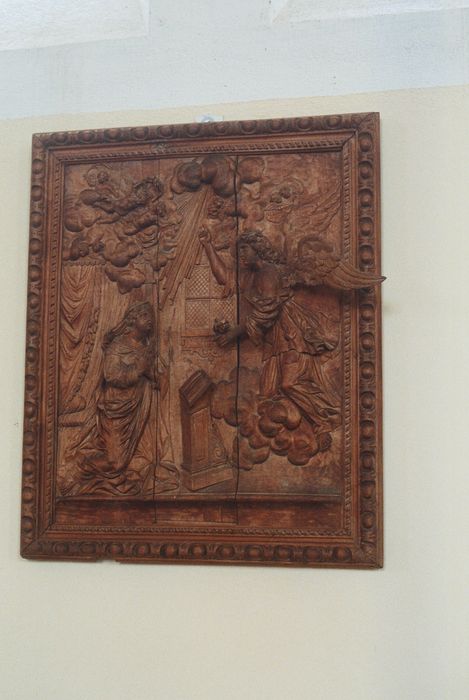 haut-relief : l'Annonciation
