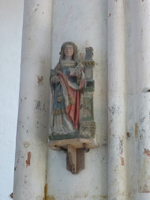 statue : sainte Barbe - © Ministère de la Culture (France), Conservation des antiquités et des objets d’art de la Côte-d’Or – Tous droits réservés 