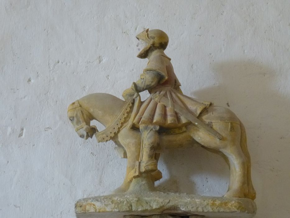 statue : saint Georges - © Ministère de la Culture (France), Conservation des antiquités et des objets d’art de la Côte-d’Or – Tous droits réservés 