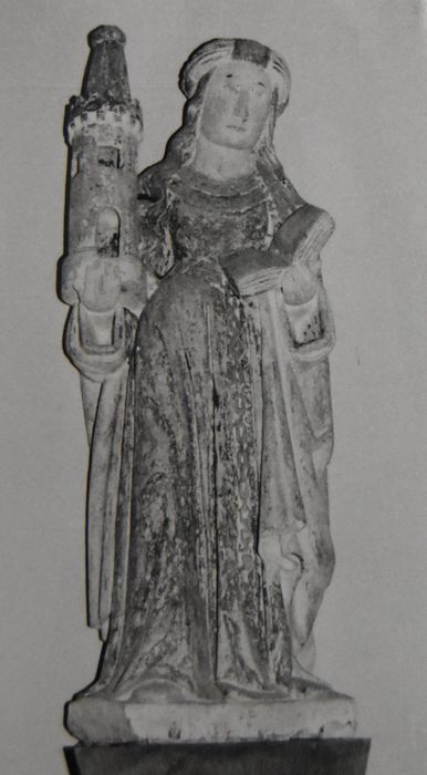 statue : Sainte Barbe