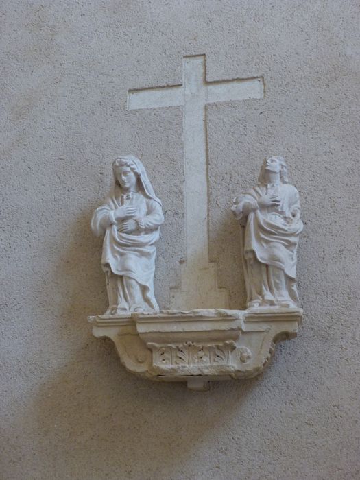 statues (statuettes) : Vierge, saint Jean