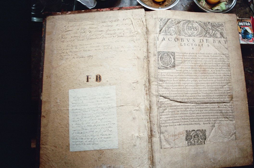 livre sacré (bible) - © Ministère de la Culture (France), Conservation des antiquités et des objets d’art de la Côte-d’Or – Tous droits réservés