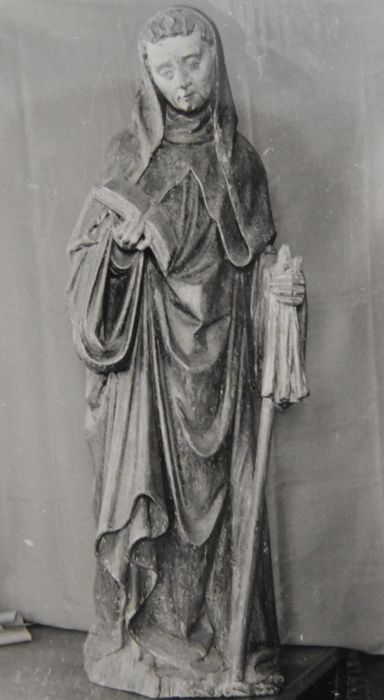 statue : saint Bernard