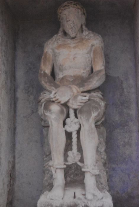 statue : Dieu de Pitié