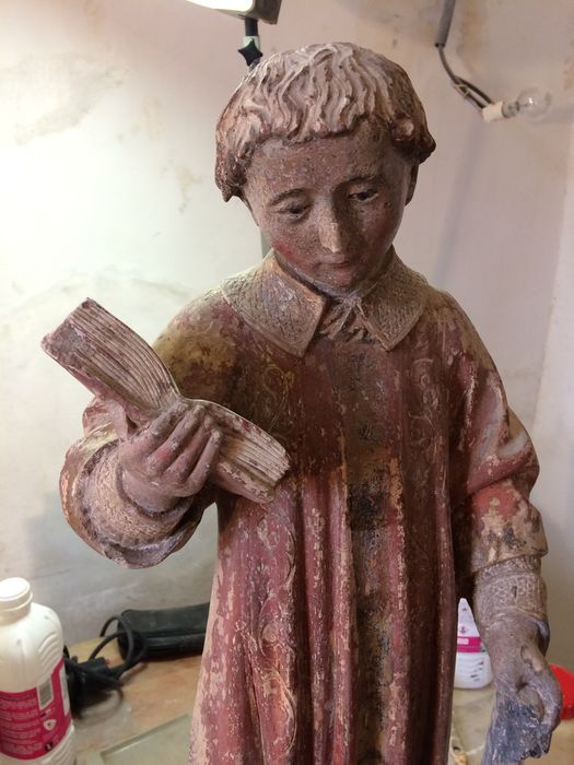 statue : saint Laurent, détail