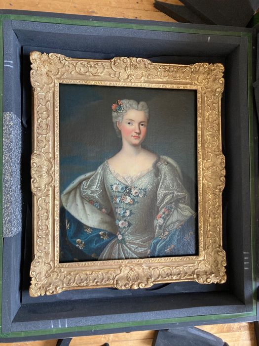 tableau : portrait de Marie Leczinska - © Ministère de la Culture (France), Conservation des antiquités et des objets d’art de la Côte-d’Or – Tous droits réservés