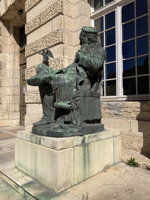 statue : François Rude
