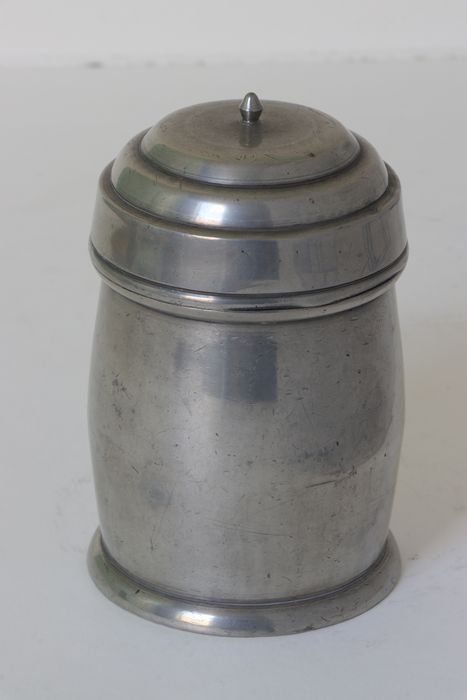 pot à pharmacie