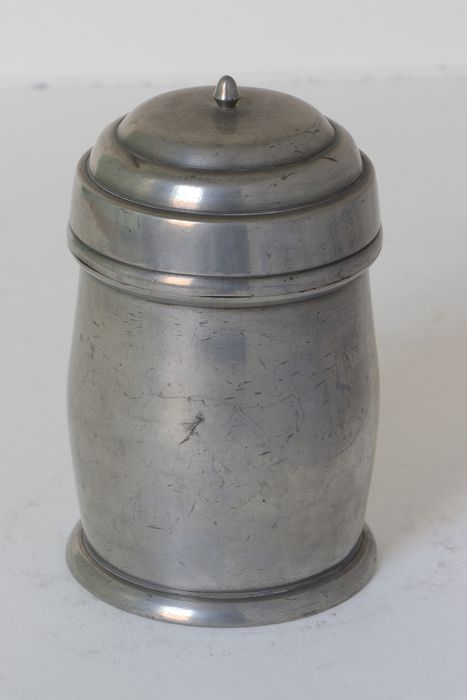 pot à pharmacie