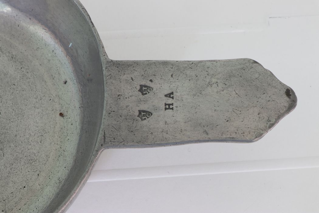poêlon de table