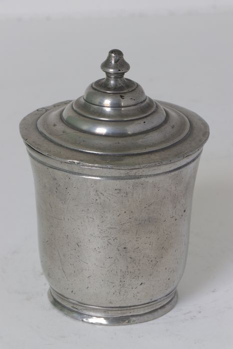 gobelet à couvercle