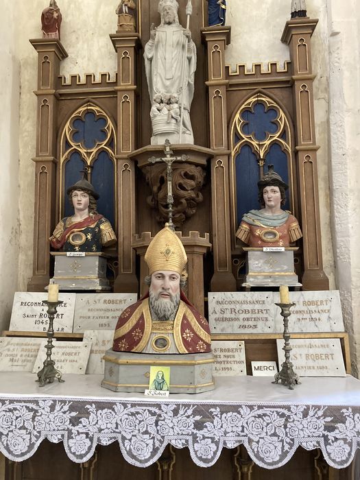 bustes-reliquaires : Saint Georges, saint Robert, saint Théodore