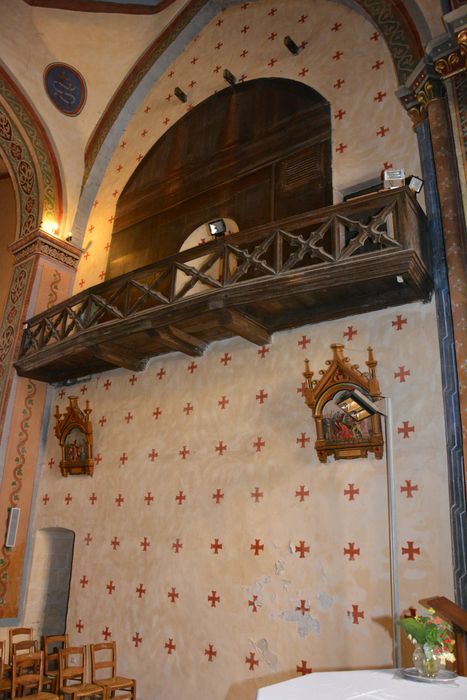 Eglise Saint-Jean-Baptiste : Tribune du choeur, vue générale