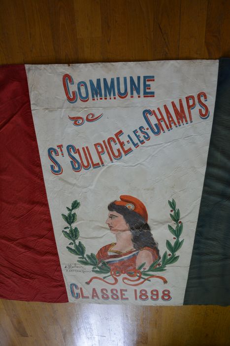 drapeau de conscrits, revers, vue générale