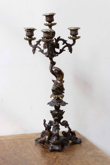 chandelier dit aux tritons n°1 - © Ministère de la Culture (France), Conservation des antiquités et des objets d’art du Doubs, tous droits réservés