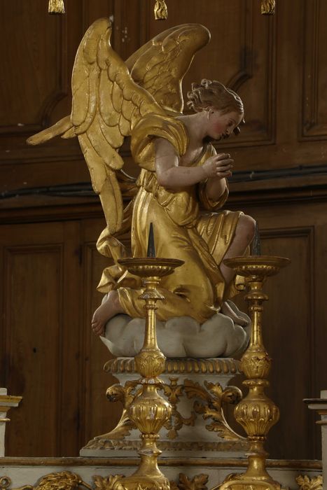 autel dit du Plafond, retable, statues : Anges adorateurs, gradins d'autel, tabernacle, ciborium