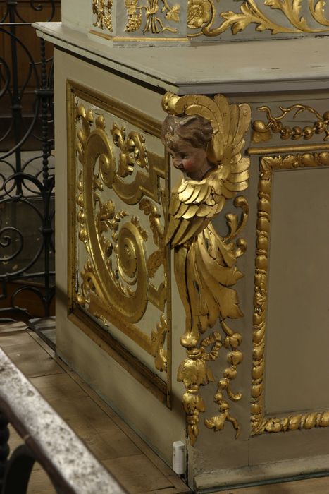 autel dit du Plafond, retable, statues : Anges adorateurs, gradins d'autel, tabernacle, ciborium