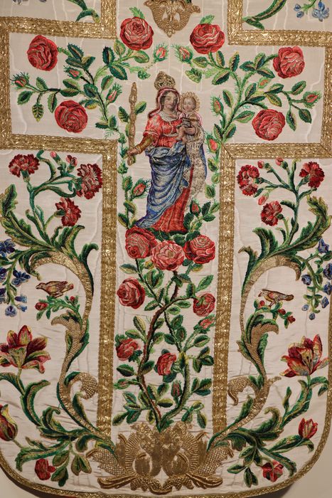 chasuble (ornement blanc), détail