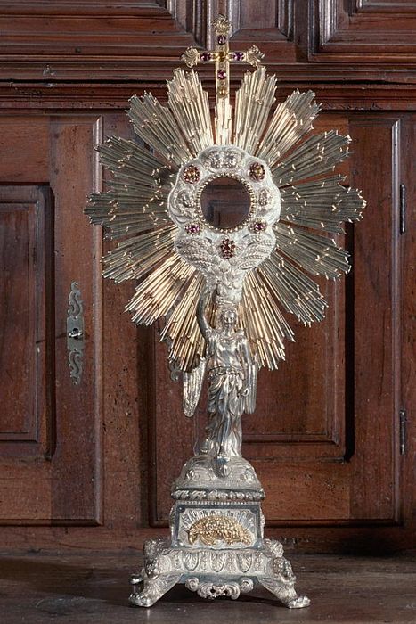 ostensoir n°5 - © Ministère de la Culture (France), Conservation des antiquités et des objets d’art de la Drôme – Tous droits réservés 