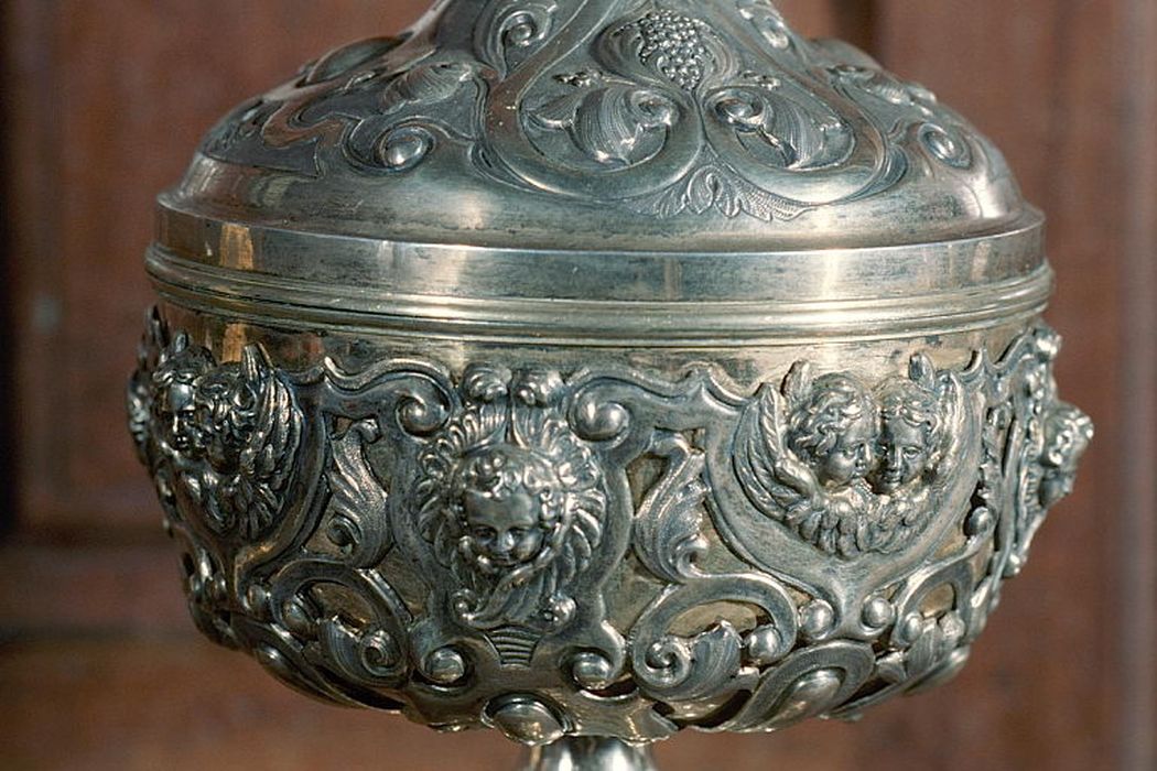ciboire n°3, détail - © Ministère de la Culture (France), Conservation des antiquités et des objets d’art de la Drôme – Tous droits réservés 