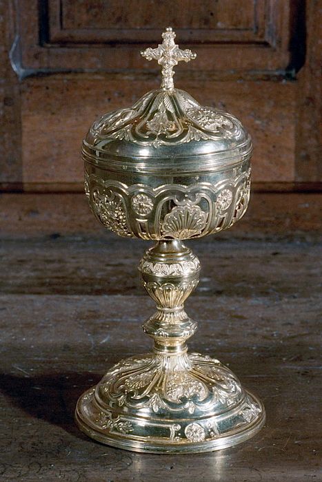 ciboire n°4 - © Ministère de la Culture (France), Conservation des antiquités et des objets d’art de la Drôme – Tous droits réservés 