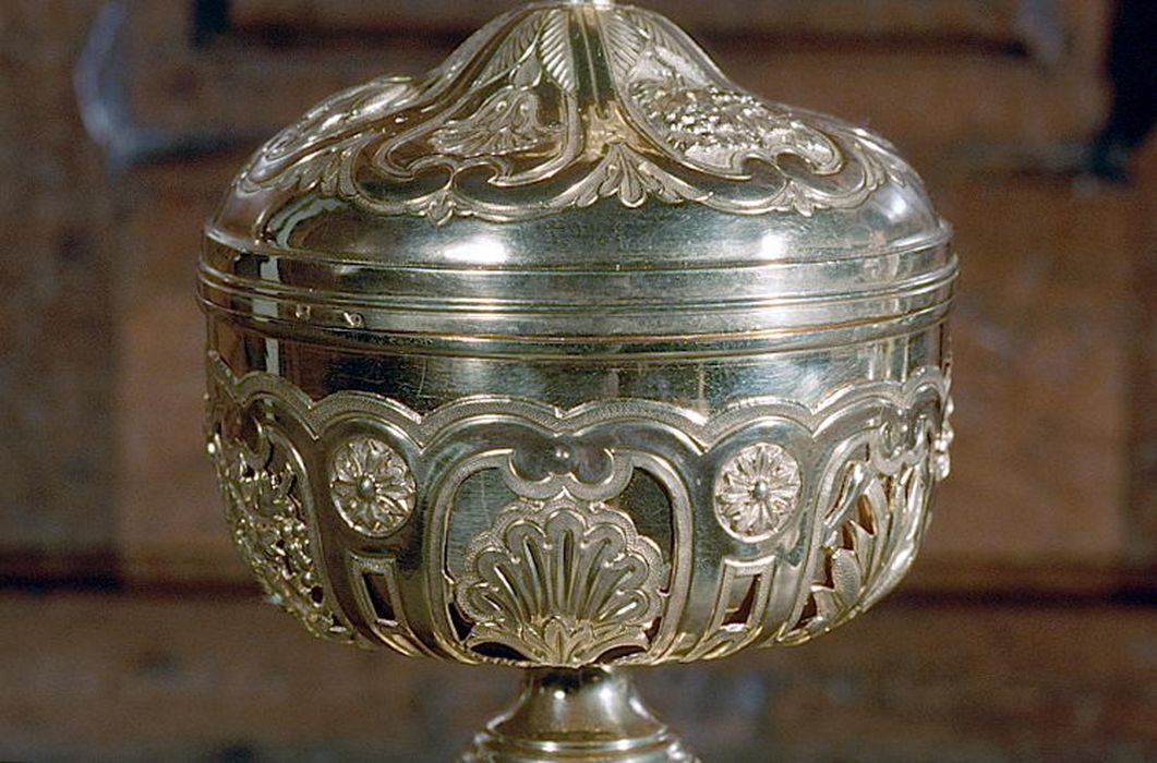 ciboire n°4, détail - © Ministère de la Culture (France), Conservation des antiquités et des objets d’art de la Drôme – Tous droits réservés 
