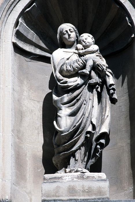 statue : Vierge à l'Enfant - © Ministère de la Culture (France), Conservation des antiquités et des objets d’art de la Drôme – Tous droits réservés 
