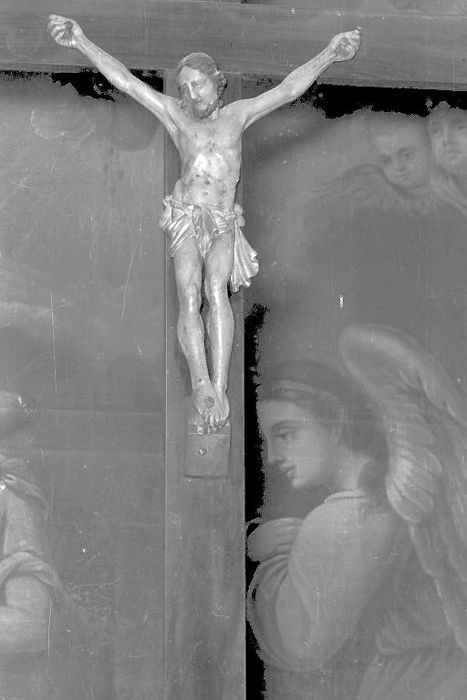statue : Christ en croix - © Ministère de la Culture (France), Conservation des antiquités et des objets d’art de la Drôme – Tous droits réservés 