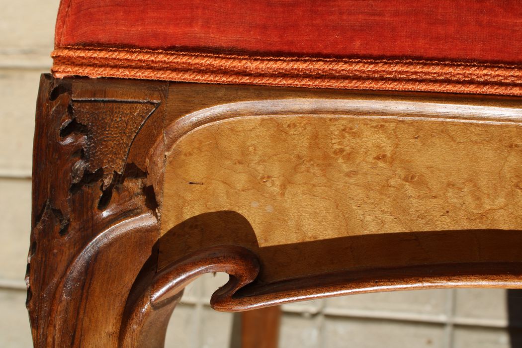 chaise, détail