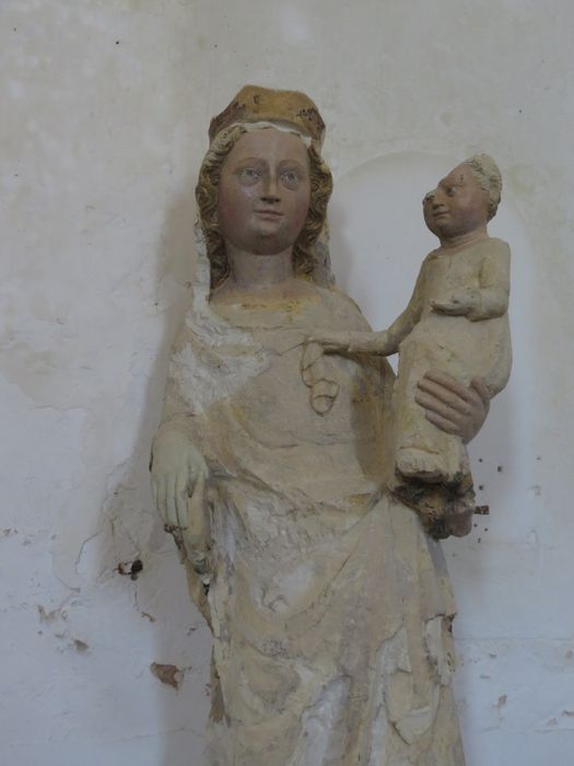 statue : Vierge à l’Enfant, vue partielle