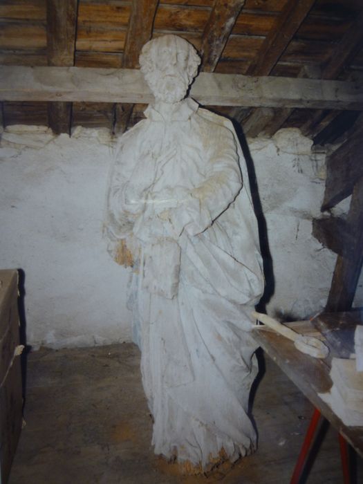 statue : Saint Pierre, vue générale - © Ministère de la Culture (France), Conservation des antiquités et des objets d’art du Finistère, tous droits réservés