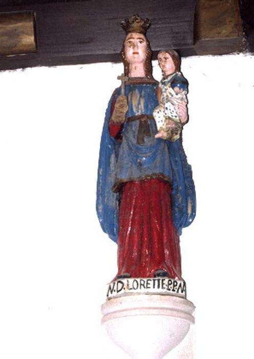 statue : Vierge à l'Enfant dite Notre Dame de Lorette, vue générale - © Ministère de la Culture (France), Conservation des antiquités et des objets d’art du Finistère, tous droits réservés