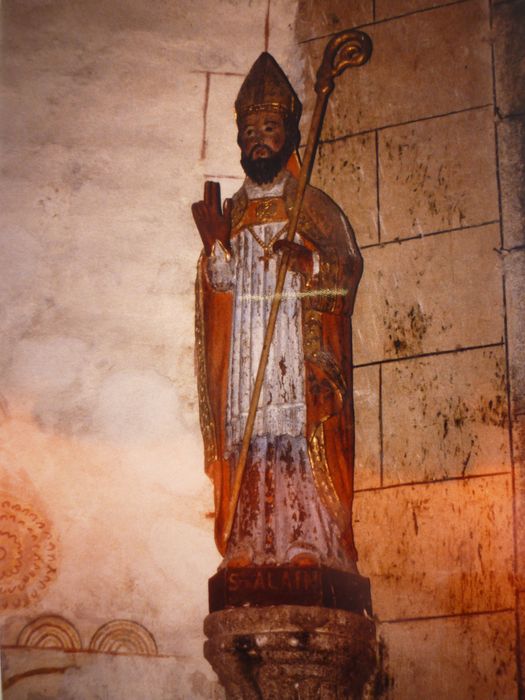 statue : Saint Alain, vue générale - © Ministère de la Culture (France), Conservation des antiquités et des objets d’art du Finistère, tous droits réservés