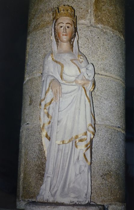 statue : Sainte Catherine d'Alexandrie, vue générale - © Ministère de la Culture (France), Conservation des antiquités et des objets d’art du Finistère, tous droits réservés