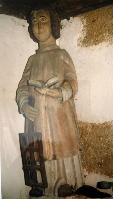 statue : Saint Laurent, vue générale - © Ministère de la Culture (France), Conservation des antiquités et des objets d’art du Finistère, tous droits réservés