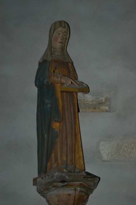 statue : Sainte Anne, vue générale - © Ministère de la Culture (France), Conservation des antiquités et des objets d’art du Finistère, tous droits réservés