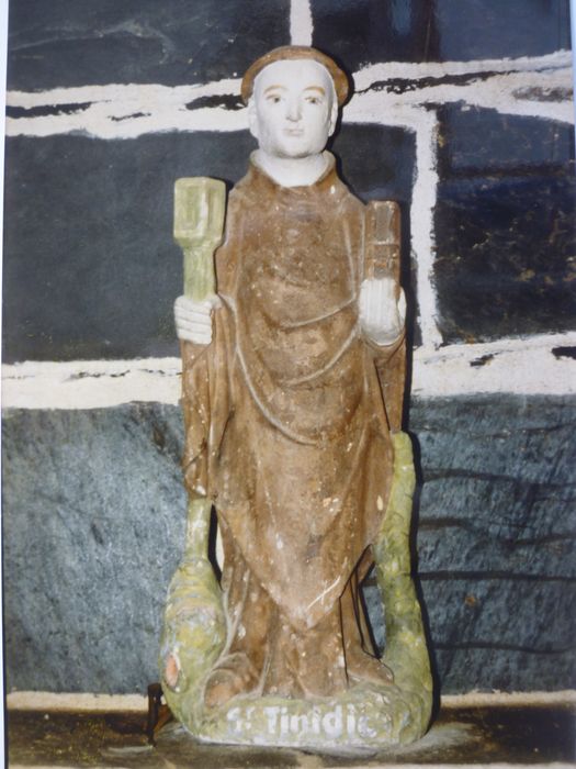 statue : Saint Trinidic en guerrier, vue générale - © Ministère de la Culture (France), Conservation des antiquités et des objets d’art du Finistère, tous droits réservés