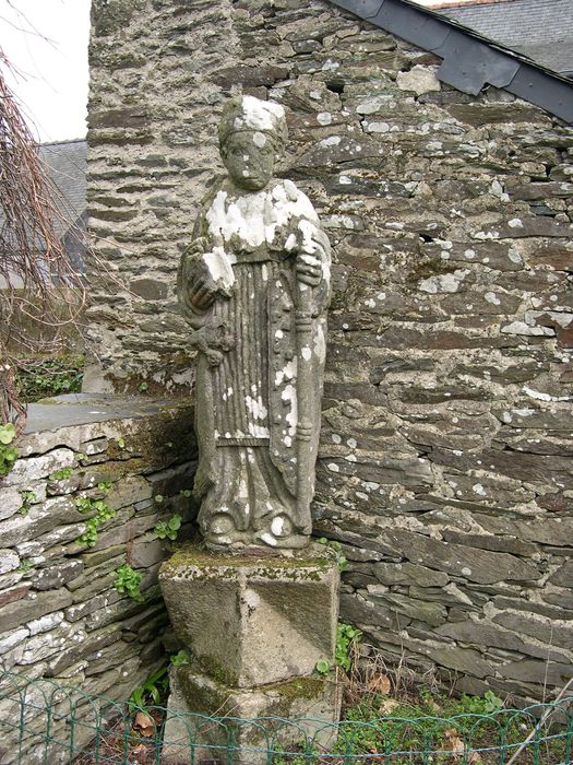 statue : Saint Evêque dit Saint Nicolas, vue générale - © Ministère de la Culture (France), Conservation des antiquités et des objets d’art du Finistère, tous droits réservés