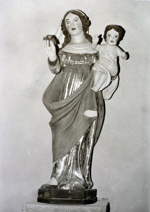 Statue : Vierge à l'Enfant