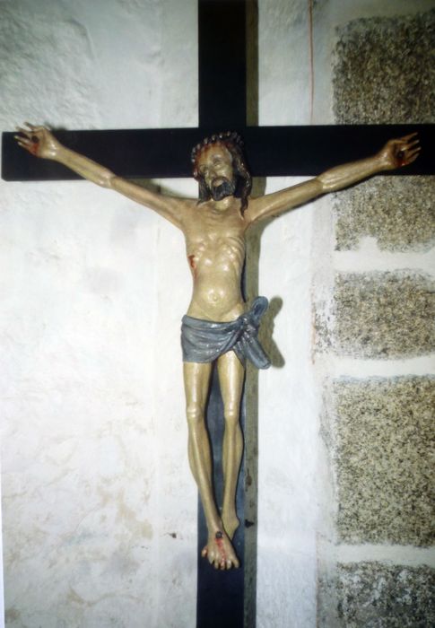 statue : Crucifixion, vue générale - © Ministère de la Culture (France), Conservation des antiquités et des objets d’art du Finistère, tous droits réservés